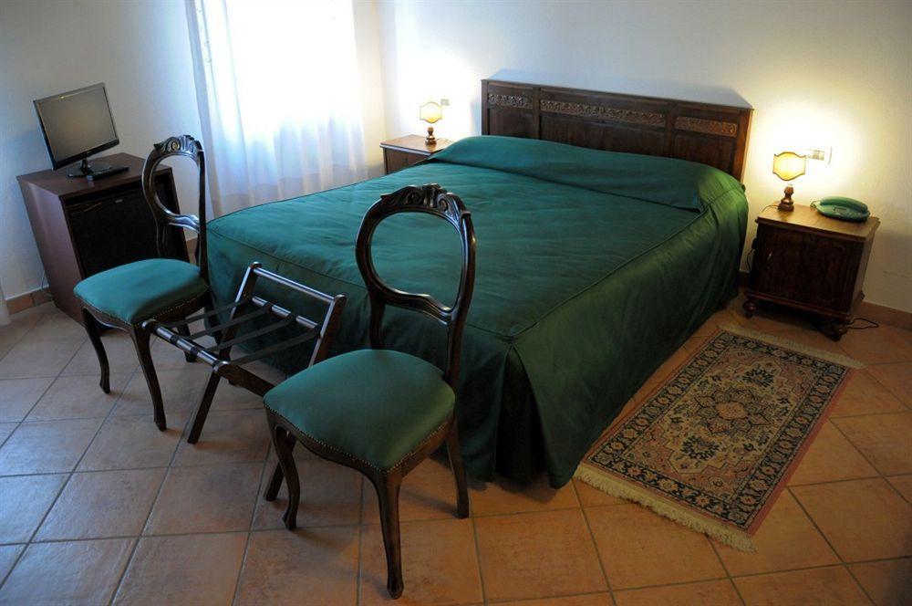 Agriturismo-R&B Corte Dei Gioghi فيرّارا المظهر الخارجي الصورة