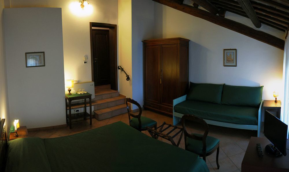 Agriturismo-R&B Corte Dei Gioghi فيرّارا المظهر الخارجي الصورة