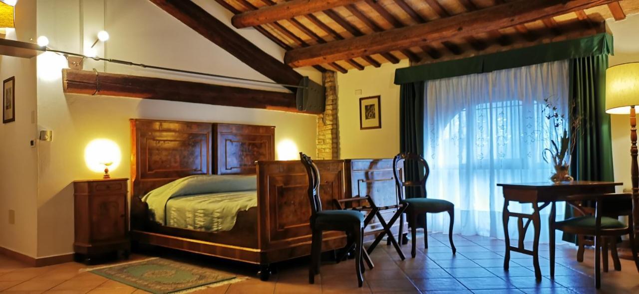 Agriturismo-R&B Corte Dei Gioghi فيرّارا المظهر الخارجي الصورة
